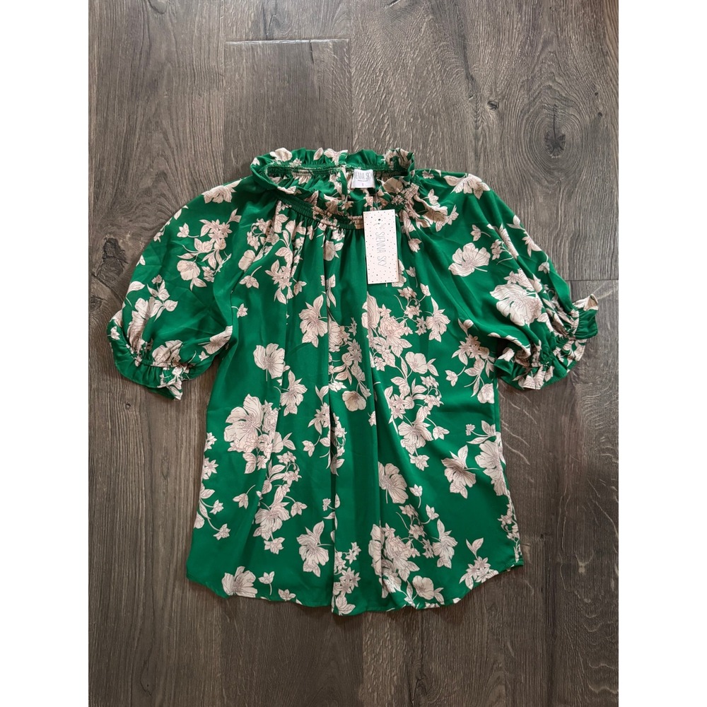 Sienna Sky Floral Smocked Blouse Small Green Polyester Puff Sleeve NWT